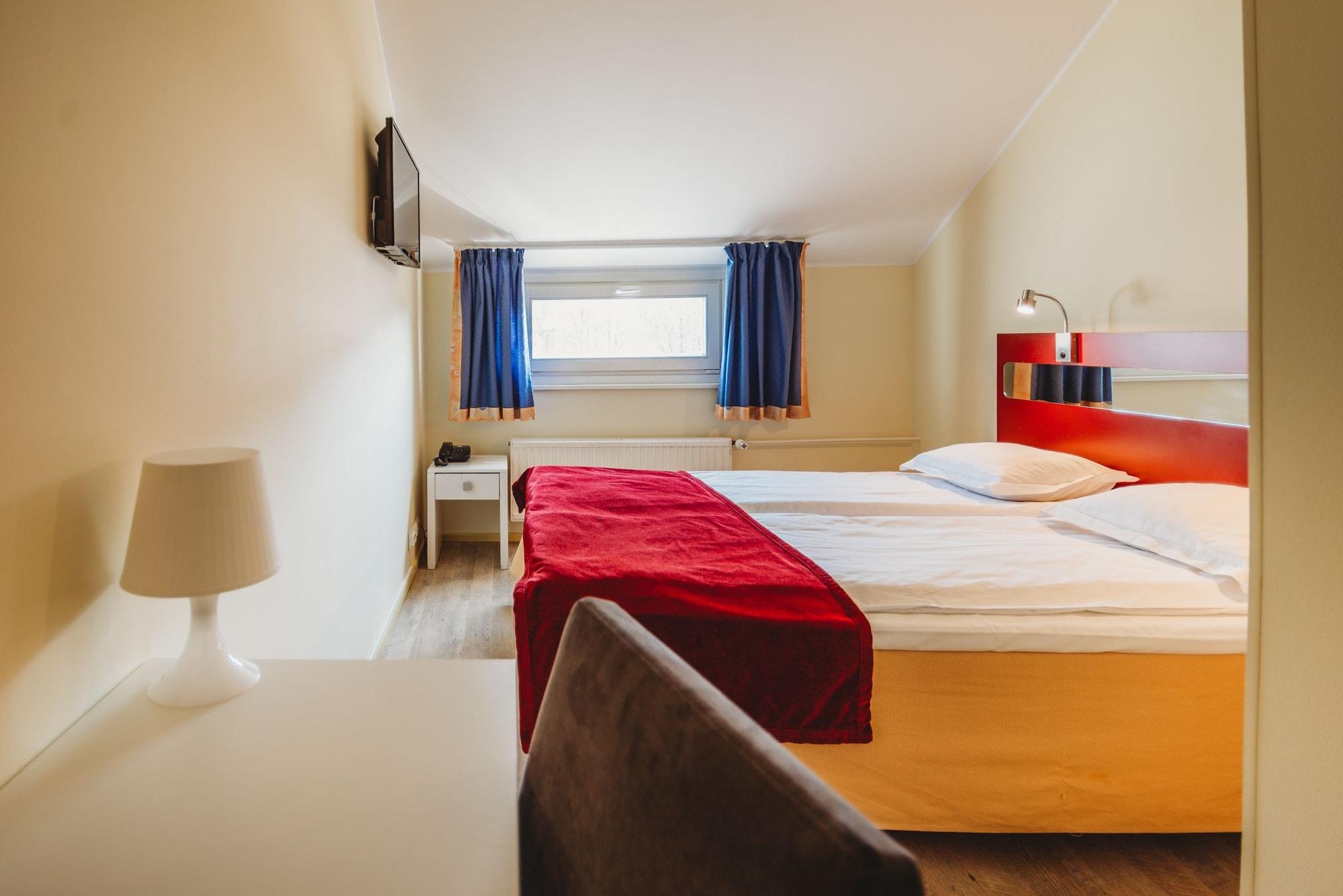 Economy Hotel Tallinn Exteriér fotografie