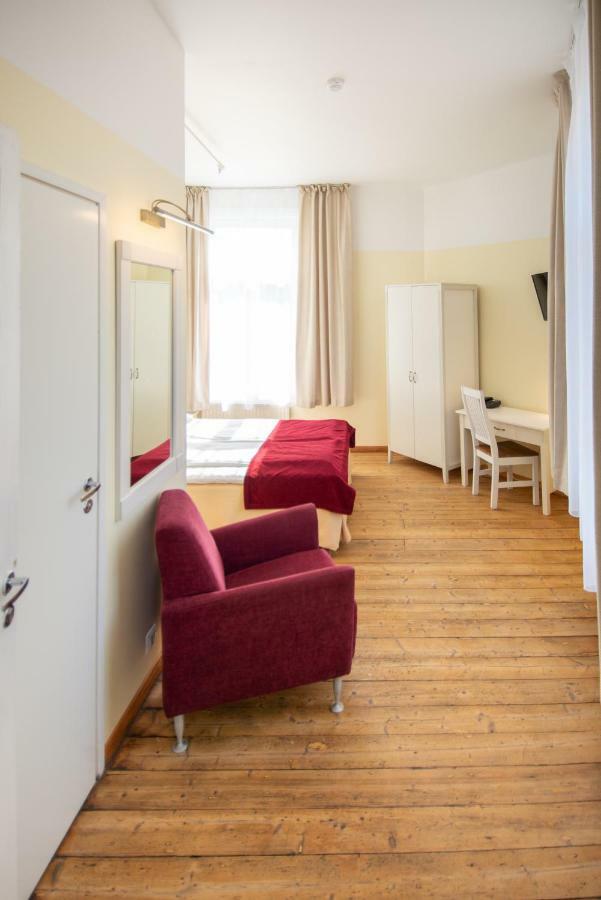 Economy Hotel Tallinn Exteriér fotografie